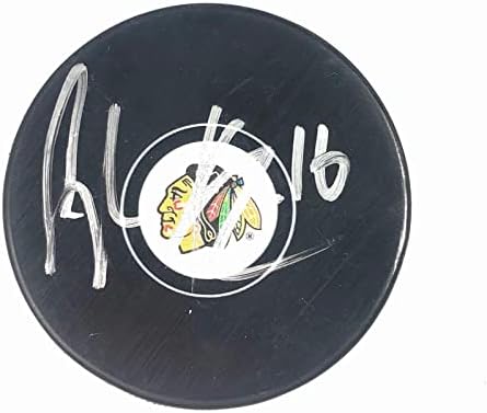 ДЖУДЖХАР ХАЙРА подписа Хокей шайба PSA/ДНК Чикаго Блекхоукс С Автограф - за Миене на НХЛ с автограф