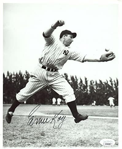 Ърни Снизходителна Ню Йорк Янкис Подписа Снимка С Автограф от JSA COA 8x10 - Снимки на MLB с автограф